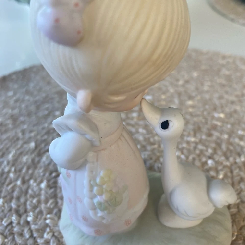 Vintage 1978 Precious Moments “Make a Joyful Noise”